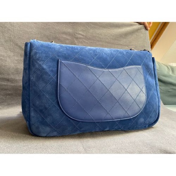 Chanel XXL Pharrell Crossbody Flap Bag - Picture 2 of 7